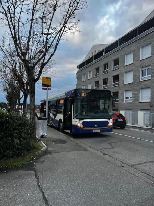 Apparemment Blagnac Proche Tram Lägenhet Exteriör bild